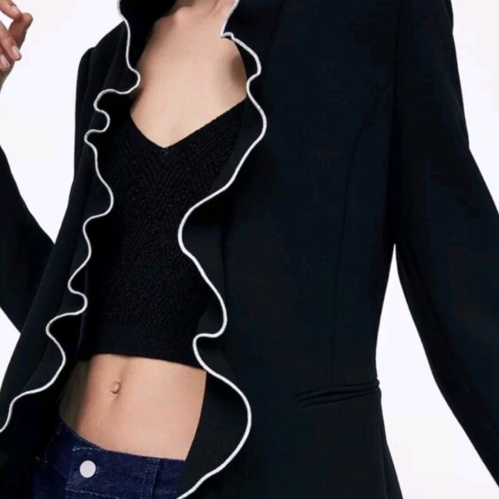 #ZARA 💕 STYLISH BLAZER W/CONTRASTING PIPING 💕NWT